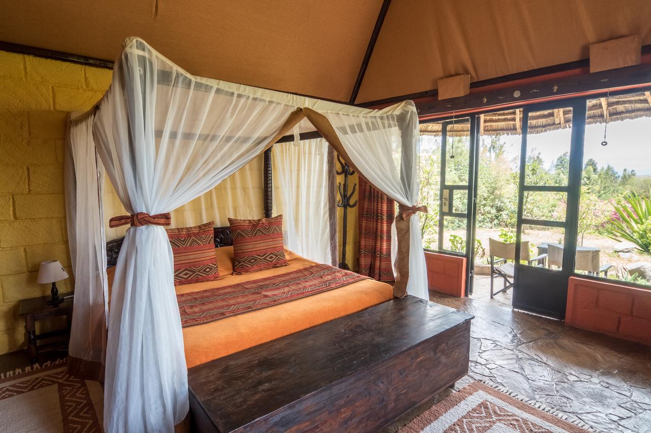 Rhino Watch Safarilodge Mweiga Exterior foto